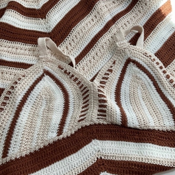 🆕 BEIGE/BROWN SLEEVELESS CHEVRON KNIT MIDI DRESS - Picture 6 of 6